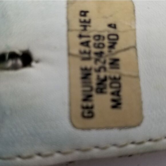 Vintage Leather Belt.   - Picture 4 of 5